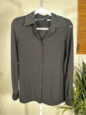 N68. Norma Kamali Black Long Sleeve Button-Down Shirt